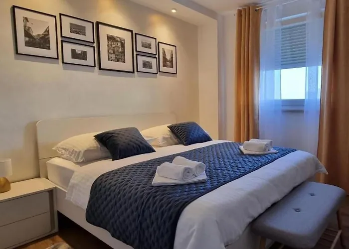 Qr-wohnung By Interhome